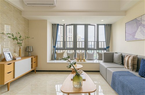 Foto 21 - Bainianhui International Apartment