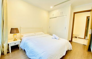 Photo 2 - Vinhomes Luxstay Apartment