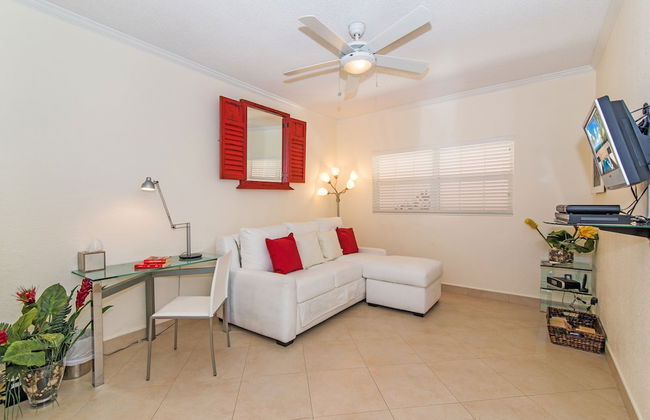 The Colonial Club, Oceanfront Condos - Foto 27