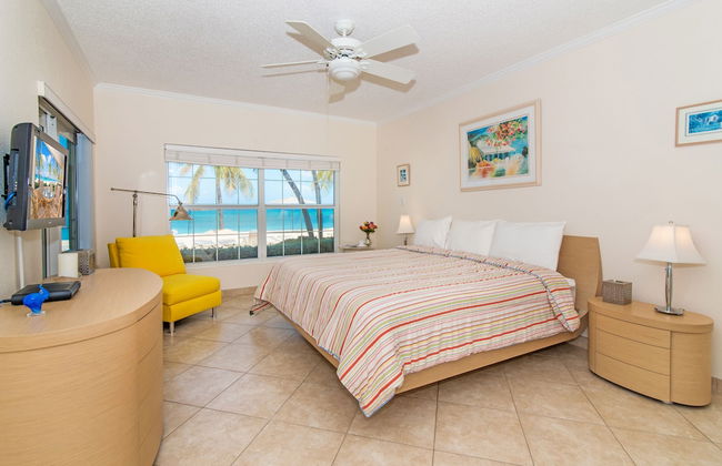 The Colonial Club, Oceanfront Condos - Foto 19