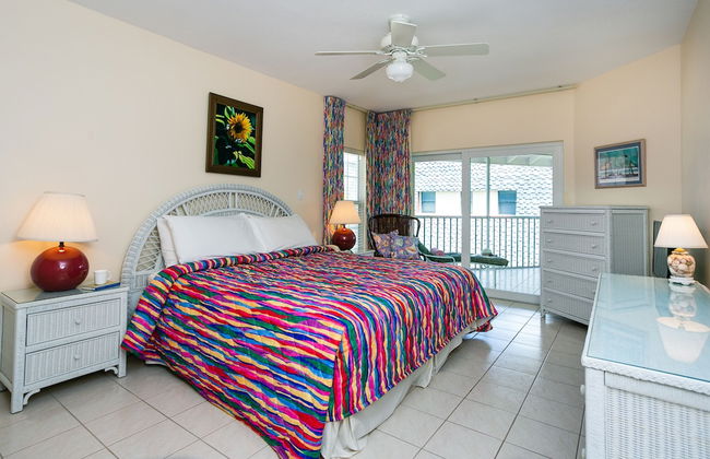 The Colonial Club, Oceanfront Condos - Foto 31