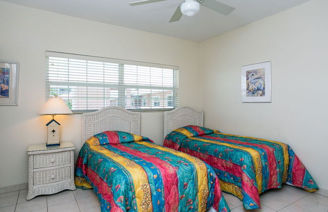 The Colonial Club, Oceanfront Condos - Foto 33