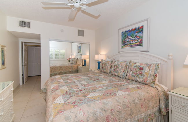 The Colonial Club, Oceanfront Condos - Foto 12