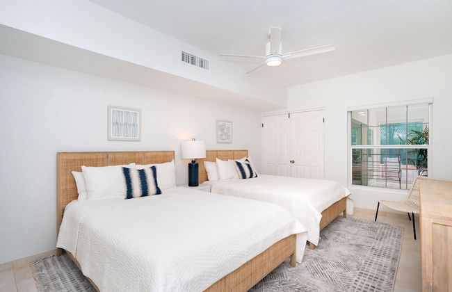 The Colonial Club, Oceanfront Condos - Foto 41