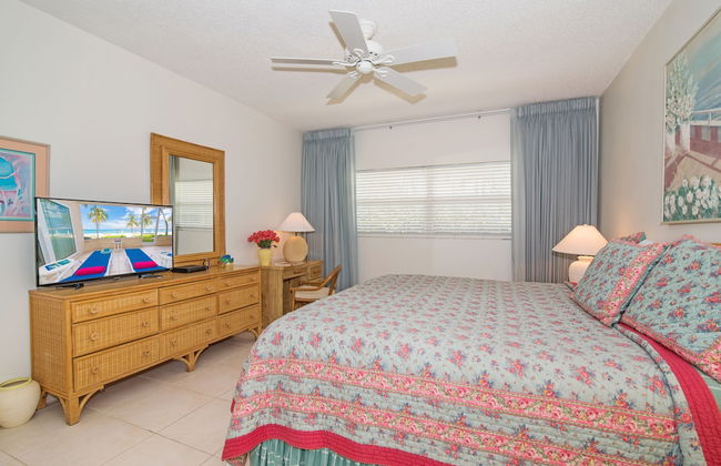 The Colonial Club, Oceanfront Condos - Foto 13