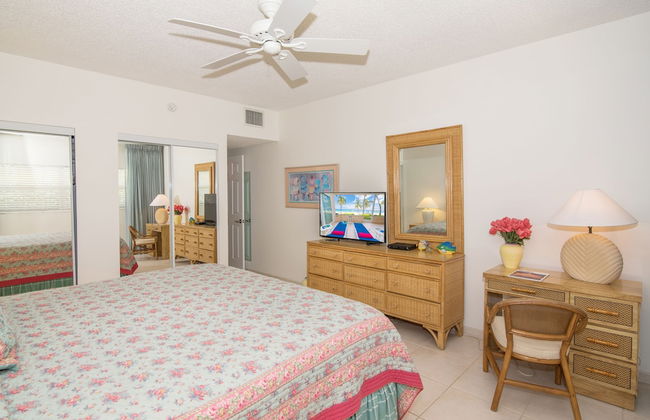 The Colonial Club, Oceanfront Condos - Foto 11