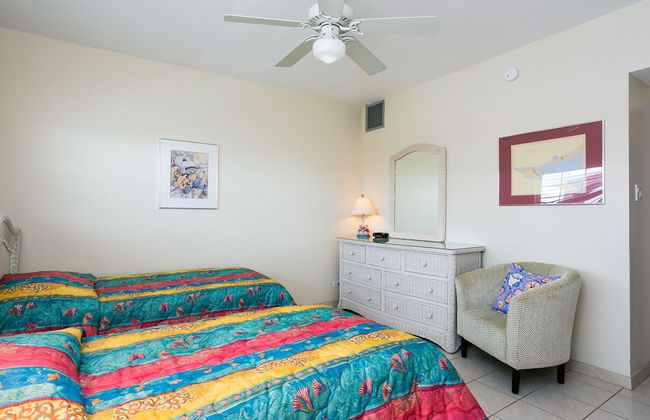 The Colonial Club, Oceanfront Condos - Foto 32