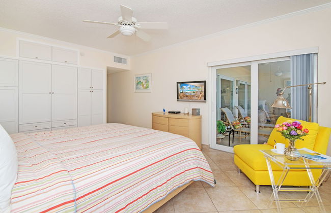 The Colonial Club, Oceanfront Condos - Foto 21