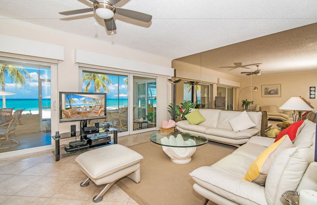 The Colonial Club, Oceanfront Condos - Foto 71