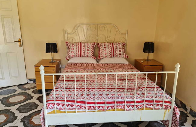 Remarkable 4-bed With air Conditioning in Brikama - Foto 13