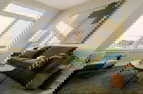 Photo 1 - Sonder by Marriott Bonvoy Ovation Apartments Avenue of the Arts