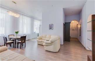 Photo 1 - Welcome Home Apartments Rubinshteyna 9