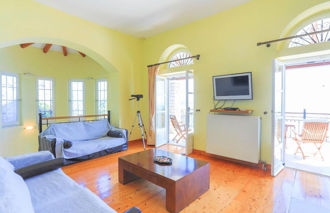 House On The Rocks in Nisaki - Photo 41