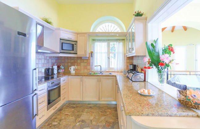 House On The Rocks in Nisaki - Photo 27