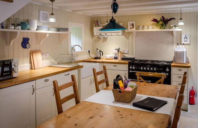 Kirk Wynd Cottage - Traditionally Charming - Foto 50