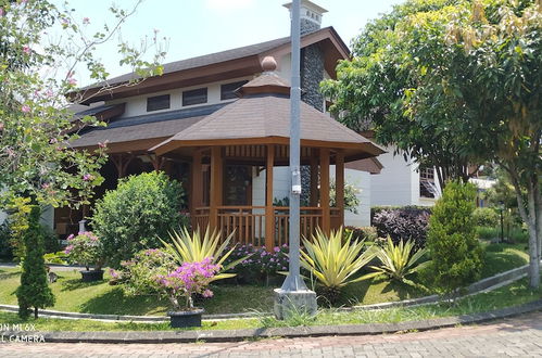 Photo 1 - Villa Bumblebee 2 – Little Venice Puncak