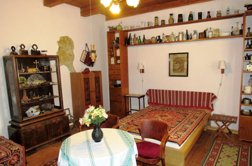 Foto 3 - Room in Farmhouse - Rustic Charm - two Bedroom Suite 8601