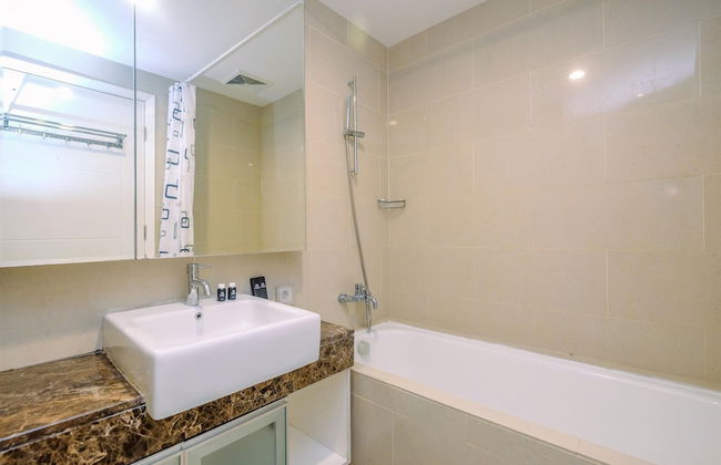 Luxury and Premium 2BR Apartment at Casa Grande Residence - Foto 17
