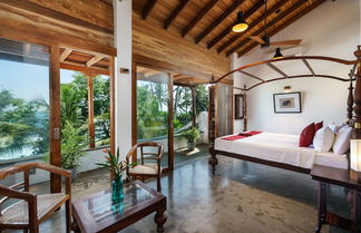 Photo 2 - Royal Indigo Villa