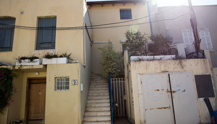 Photo 1 - Neve Tzedek Megic - Hugh garden Terrace