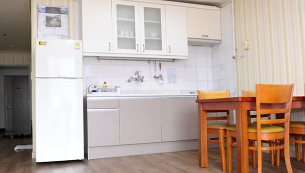 Private kitchenette