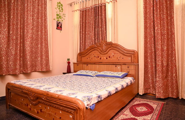 SOHANAs Homestays- 2 BHK Apartment with Terrace near Jaipur International Airport - Foto 6
