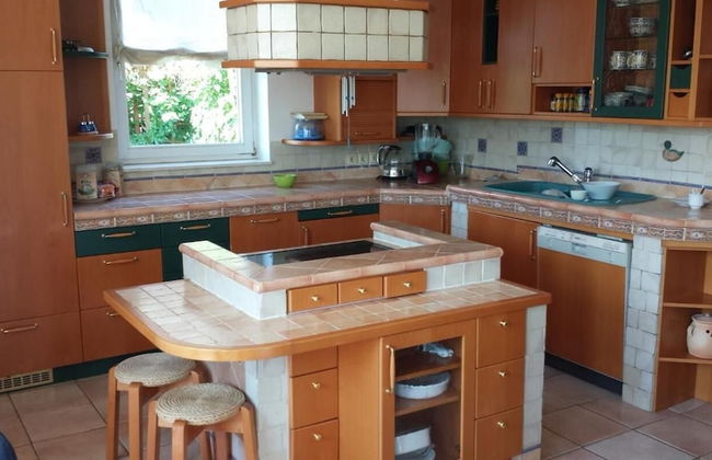 Exclusive Apartment In Villa With Private Garden - Foto 8