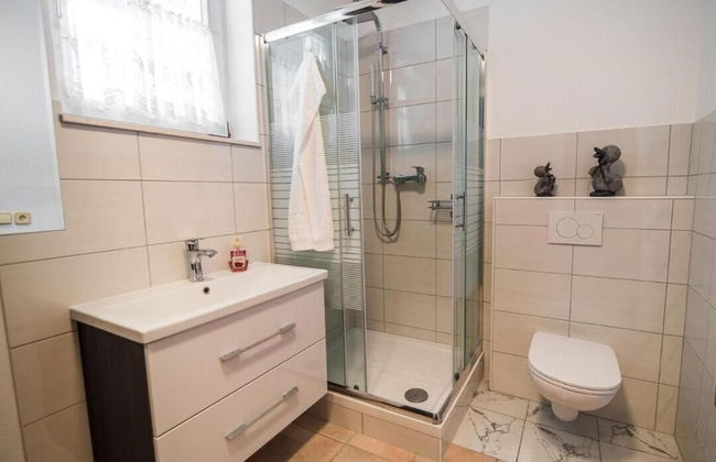 Exclusive Apartment In Villa With Private Garden - Foto 6