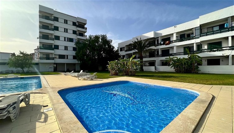Foto 1 - Vilamoura Central 4 With Pool by Homing