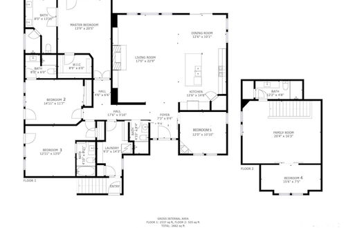 Photo 22 - Klamath by Avantstay Gorgeous Mountain Home w/ Fire Pit, Spa & Lake Views