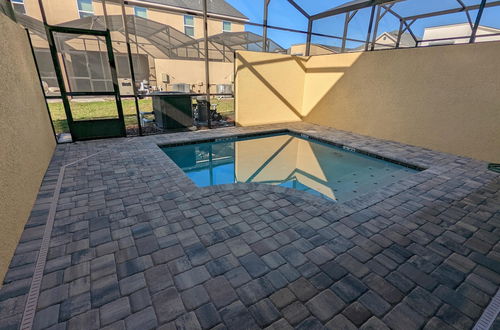 Photo 16 - 2194 FMP - Solara - Luxury 4 Bed Private Pool