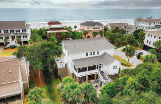 Photo 1 - Pelican by Avantstay Stunning Beach Getaway w/ Pool & Outdoor Kitchen