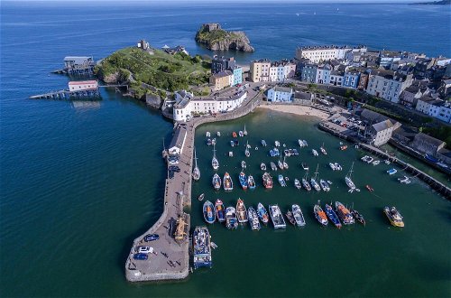 Photo 65 - Gwynne House - 6 Bedroom Luxurious Holiday Home - Tenby Harbour