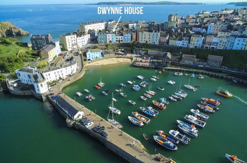 Foto 1 - Gwynne House - 6 Bedroom Luxurious Holiday Home - Tenby Harbour