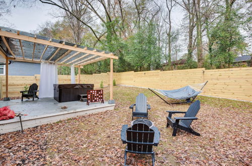 Photo 14 - Modern Atlanta Retreat: Private Hot Tub & Yard