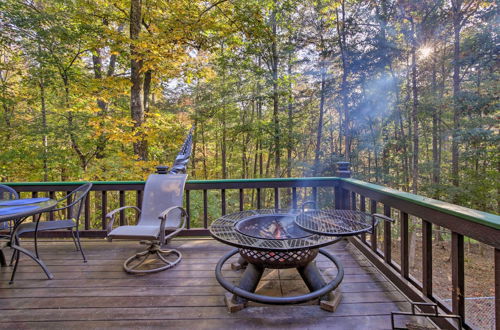 Photo 6 - Blairsville Cabin w/ Private Hot Tub