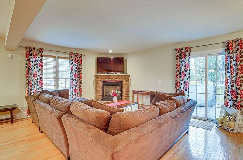 Foto 22 - Ellicottville Townhome w/ Hot Tub ~ 2 Mi to Skiing
