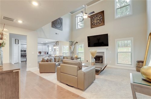 Foto 5 - Spacious Conyers Home in Peaceful Setting