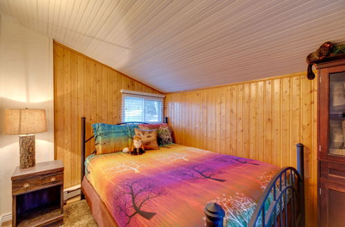 Foto 9 - Rustic Log Cabin w/ Studio ~ 5 Mi to Pikes Peak