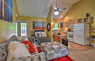 Photo 2 - Bright Chesapeake Home Near Shopping & Dining