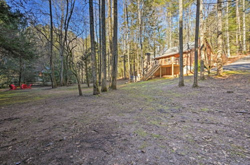 Photo 18 - Blue Ridge Mtns Creekside Cabin w/ Hot Tub + Pier