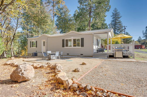 Photo 24 - Cozy Placerville Cottage w/ Pool on Livestock Farm