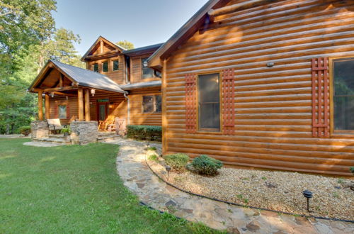 Foto 24 - Ellijay Cabin Rental w/ Hot Tub + Mountain Views