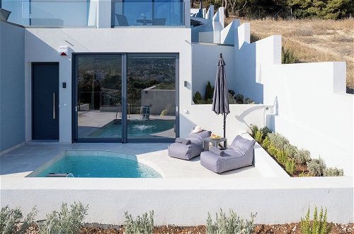 Foto 40 - White Cliff Luxury Suites
