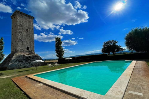 Photo 46 - Spello By The Pool - Sleeps 11 - Large Pool and Amenities in Italy - air con
