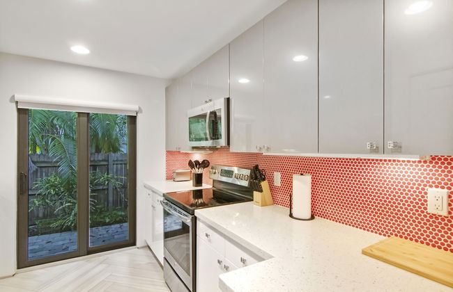 Delray Deco Estate - Photo 15