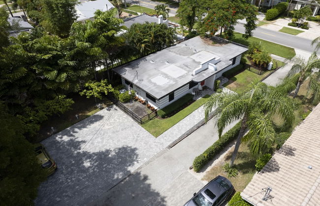 Delray Deco Estate - Photo 43