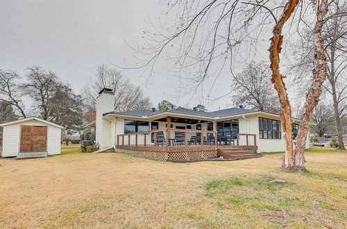 Photo 35 - Lakefront Hot Springs Vacation Home w/ Boat Dock