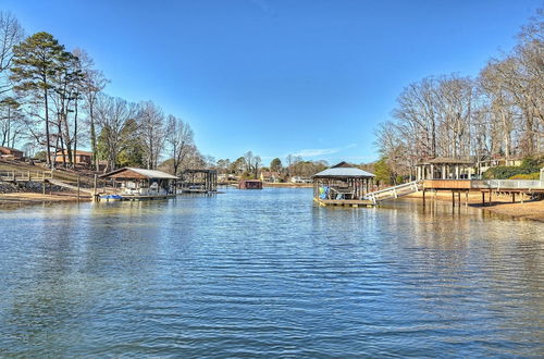 Photo 16 - Winding Down by Avantstay Sleeps 20 + Dock, View