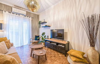 Photo 3 - Bohemian Chic 1BR Apartment in the Heart of Athens